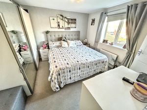 Photo 20- click for photo gallery